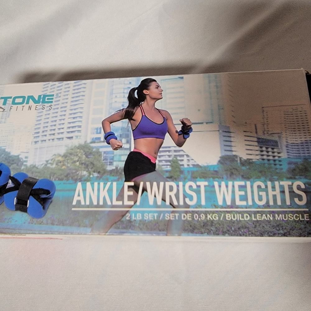 BRAND NEW Never opened ANKLE/WRIST WEIGHTS cheap!!